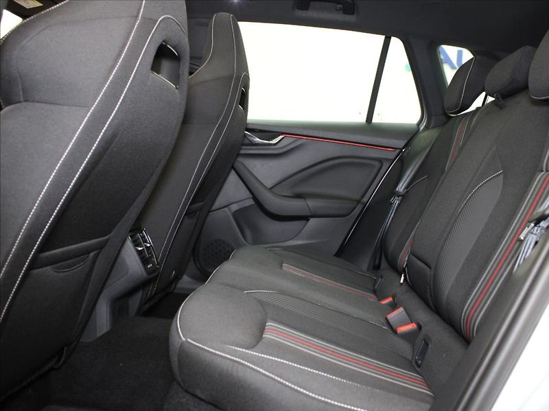 Škoda Kamiq 1,0 TSi DSG Monte C. 8660km! - fotka 7 z 25