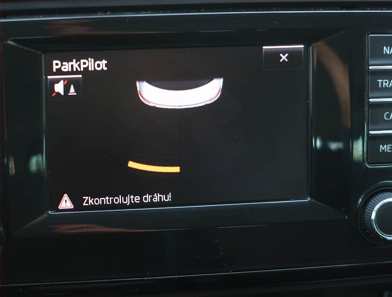 Škoda Octavia (2014) Elegance 1.2 TSI, Navi, Xenony - fotka 18 z 20