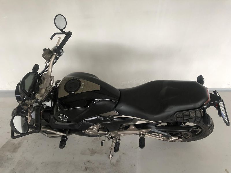 Zontes 125 G1 Scrambler - fotka 8 z 19
