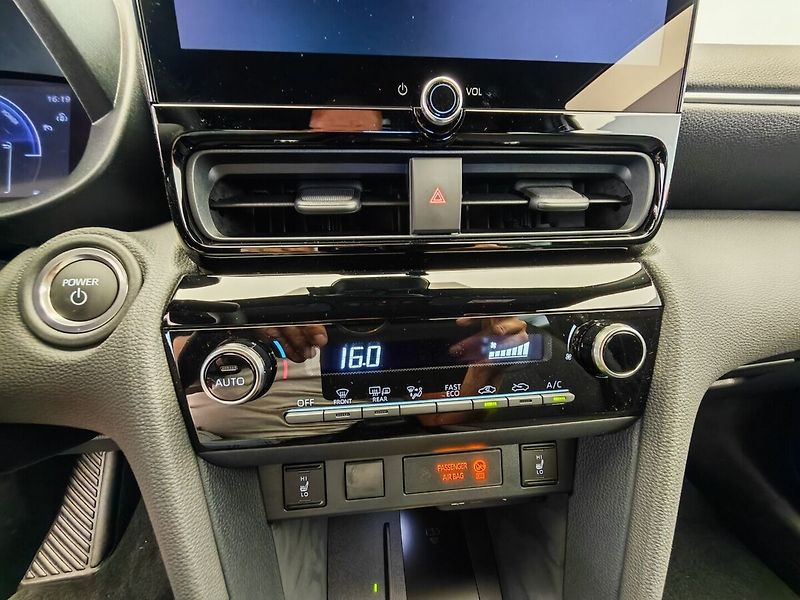 Toyota Yaris Cross 1.5 TNGA HEV CVT Style 2x4 - fotka 31 z 36