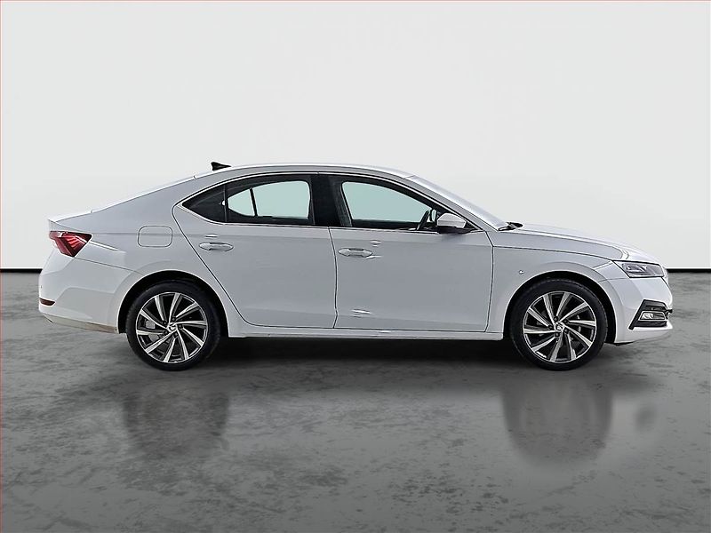Škoda Octavia (2023) Style Plus 1.5 TSI - fotka 6 z 22