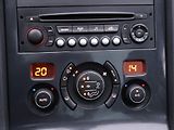 Peugeot 5008 1,6 HDI 82kW Family CZ - náhled 24