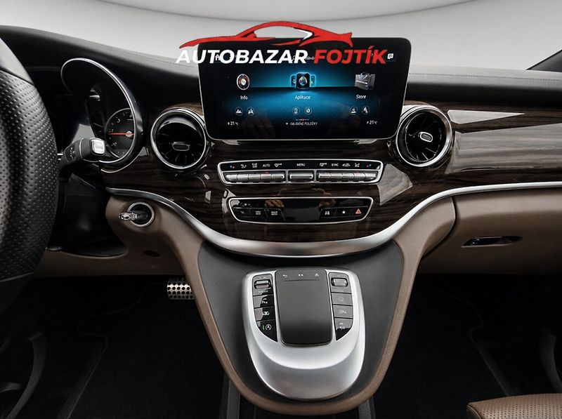 Mercedes-Benz Třídy V (2022) 300d AMG 4Matic AVANTGARDE - fotka 14 z 24