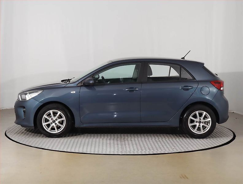 Kia Rio (2020) 1.2 DPI, Serv.kniha - fotka 3 z 15