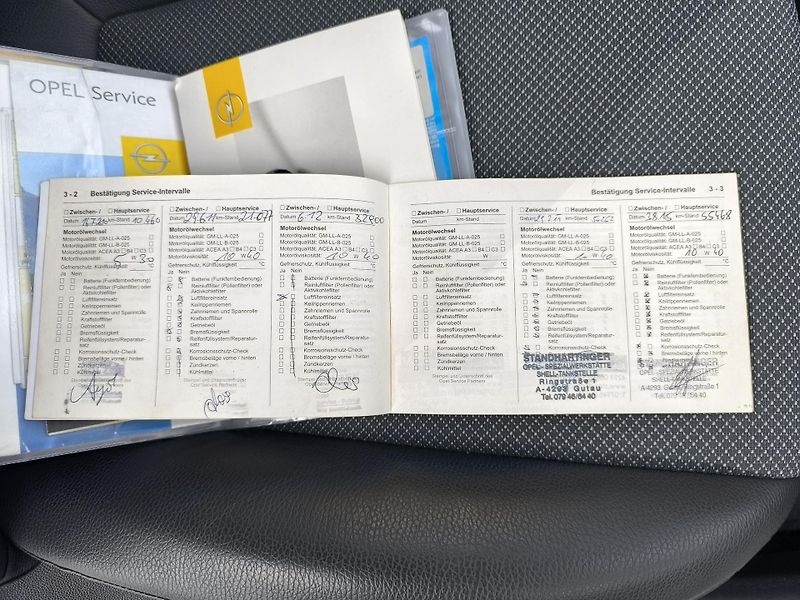 Opel Corsa 1.3 DOLOŽENÉ KM,SERVISNÍ KN - fotka 37 z 43