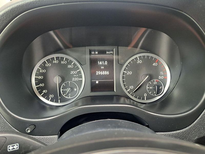 Mercedes-Benz Vito (2018) 116 CDI Long Business, 5 míst - fotka 23 z 28