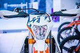 KTM 300 EXC SIX DAYS Nová 0MTH - náhled 11