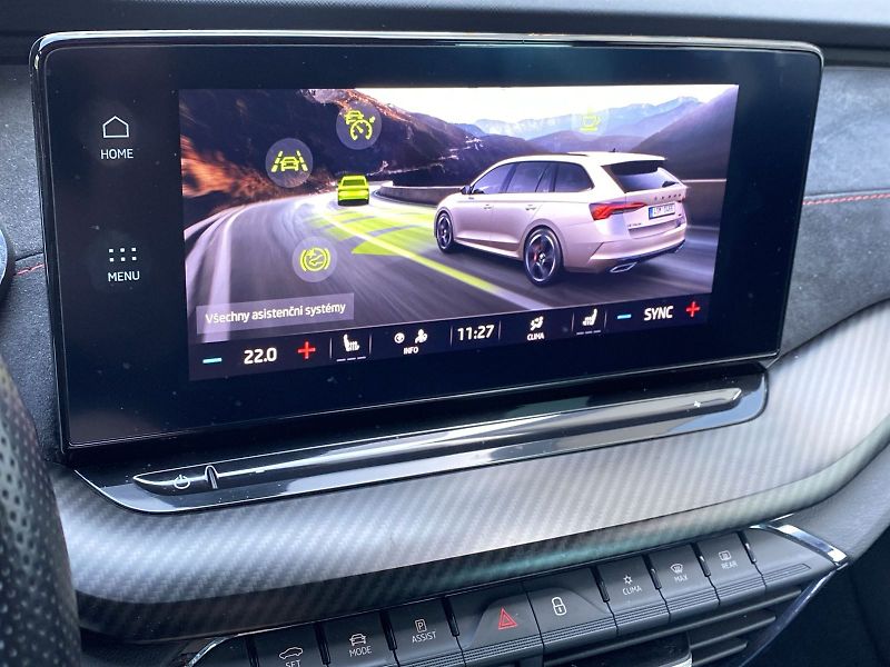 Škoda Octavia (2020) Combi 2.0 TDI DSG RS - fotka 16 z 39