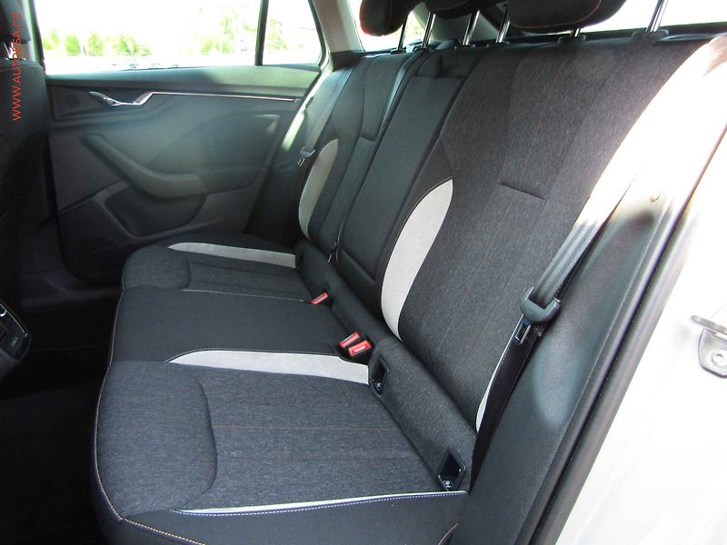 Škoda Scala (2024) 1.5 TSi, ČR, DSG, navi, LED - fotka 10 z 23