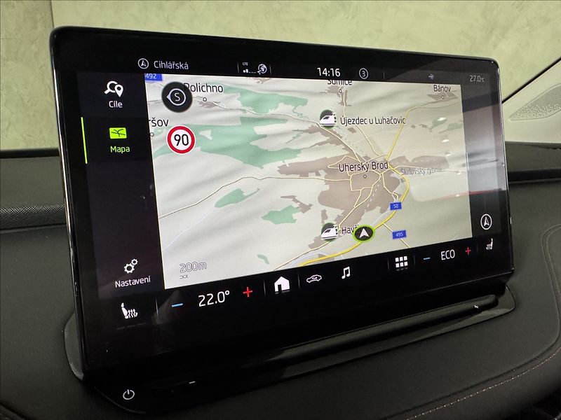 Škoda Enyaq 80 LED Matrix Assist Kamera - fotka 38 z 48