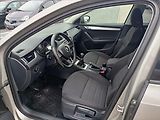 Škoda Octavia 2,0 TDI - náhled 9