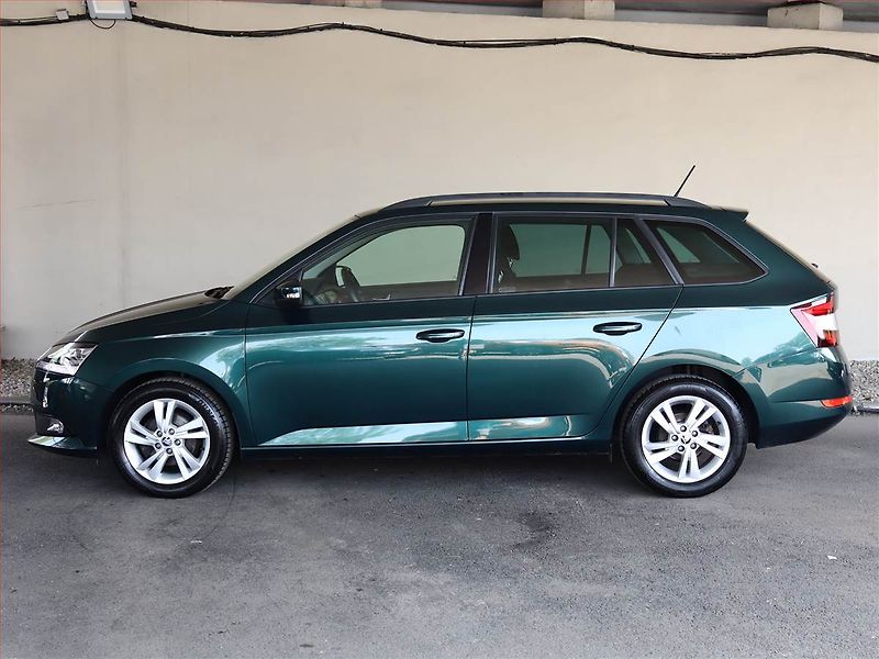 Škoda Fabia (2021) Style 1.0 TSI, Serv.kniha - fotka 3 z 18