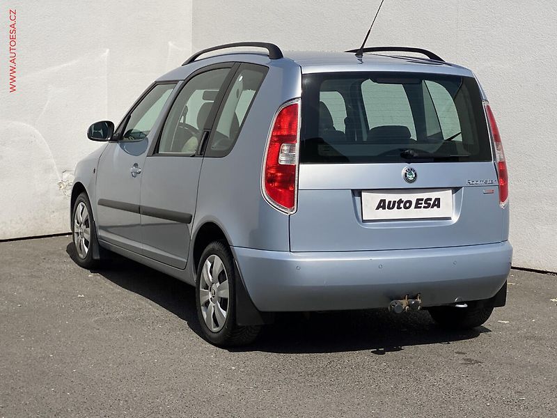 Škoda Roomster (2010) 1.6 16V, ČR, Comfort, TZ - fotka 6 z 17
