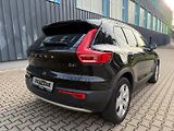 Volvo XC40 2,0 D D4 AWD Momentum - náhled 4