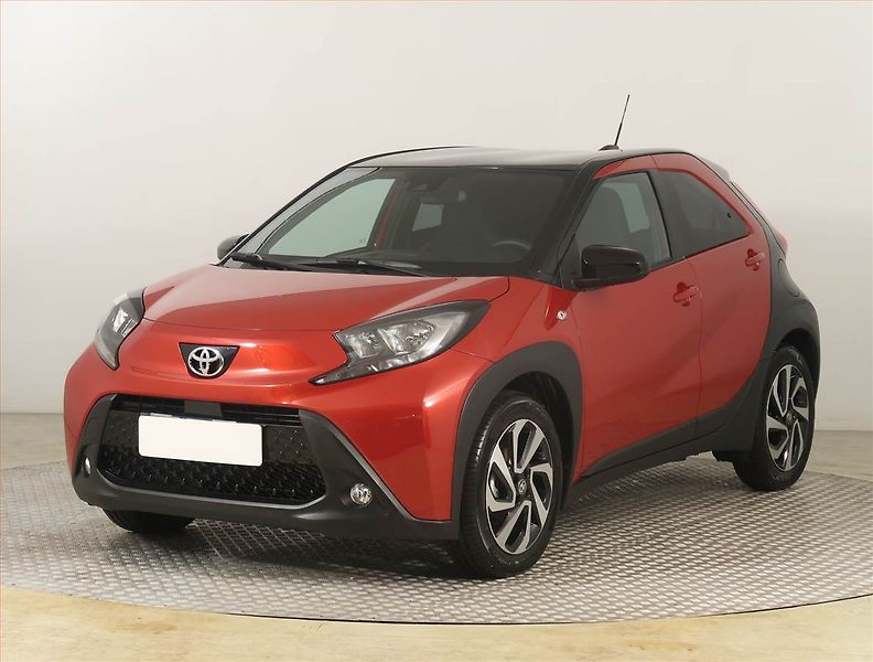 Toyota Aygo (2025) 1.0, Serv.kniha, Navi - fotka 2 z 20