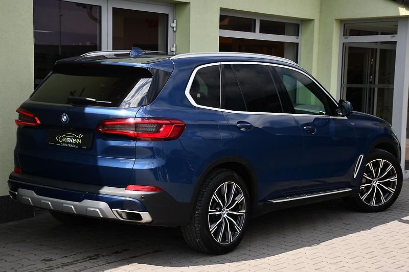 BMW X5 xDrive30d PANO TAŽNÉ 2XALU - fotka 4 z 42