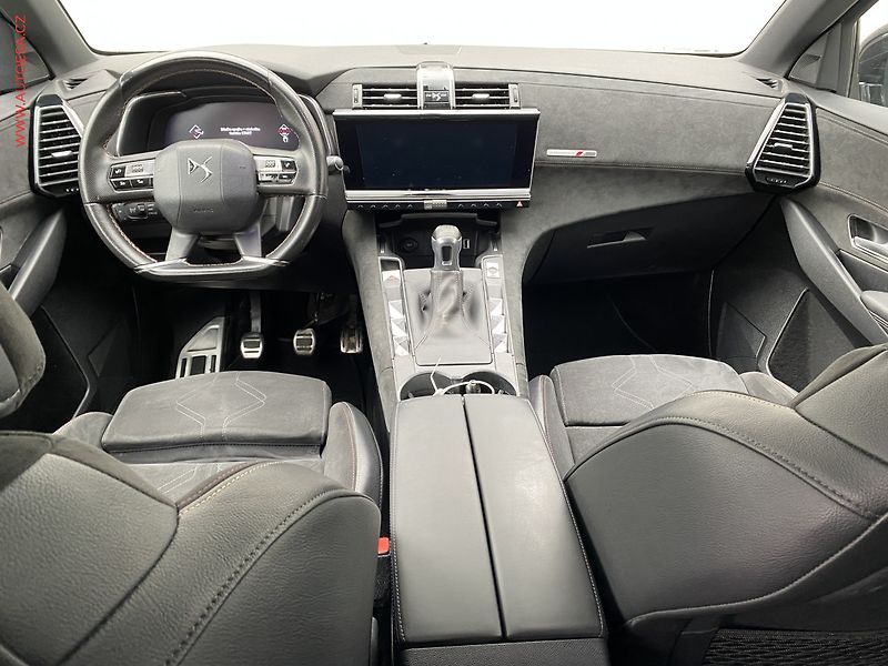DS Automobiles DS7 Crossback (2019) 1.5 HDi, AC, LED, navi - fotka 8 z 18