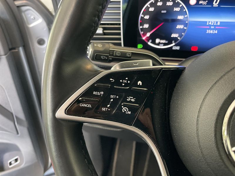 Mercedes-Benz GLE 450d 4Matic AMG - fotka 21 z 36