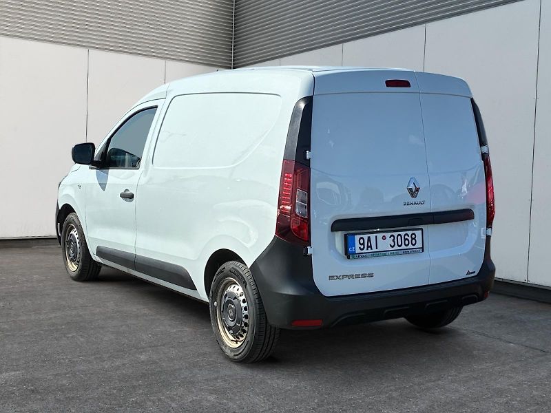 Renault Express (2022) COOL 1.5dCi 70kW CZ DPH - fotka 4 z 11