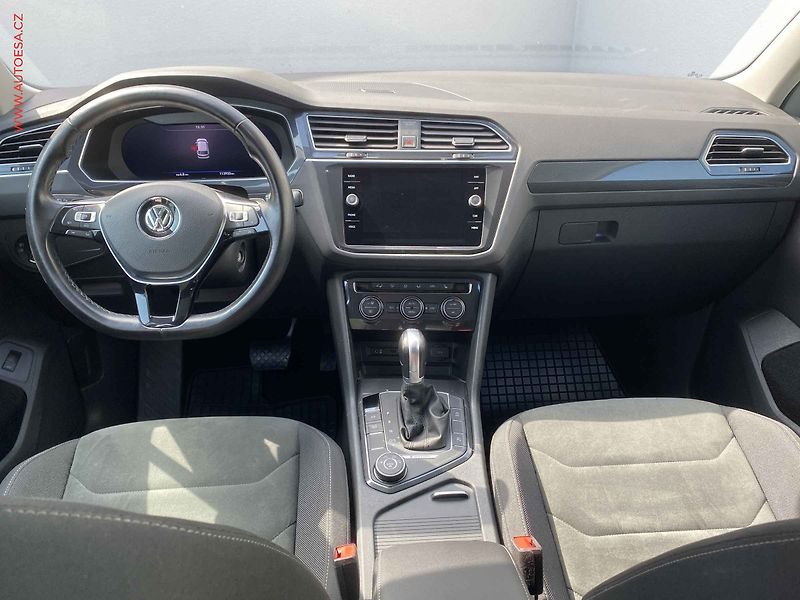 Volkswagen Tiguan (2018) 2.0 TSi 4x4, Highline, DSG - fotka 8 z 21