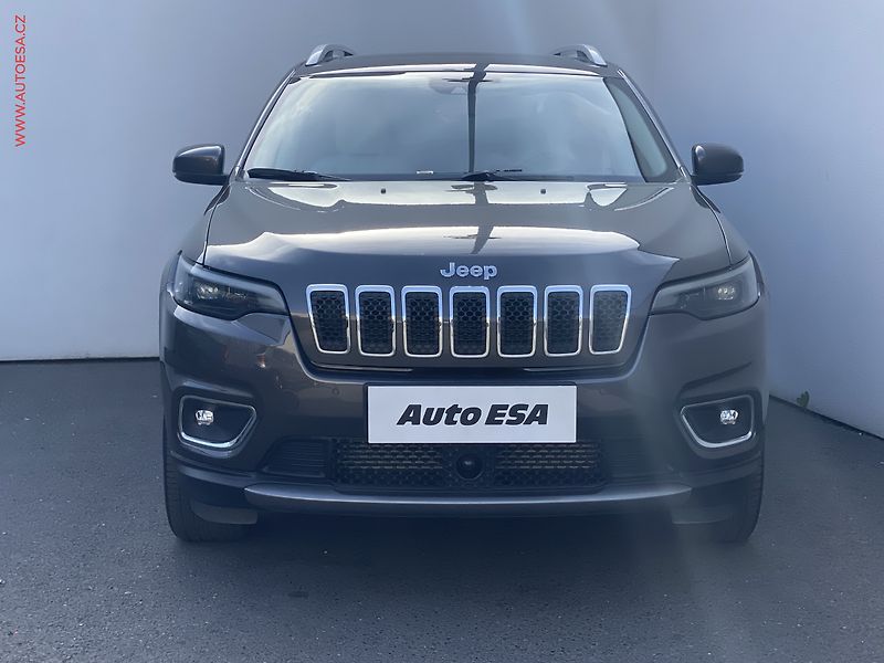 Jeep Cherokee (2020) 2.2 MJT 4X4, ČR, Limited, AT - fotka 2 z 20