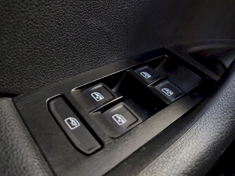 Škoda Octavia (2018) Combi Ambition 1,5 tsi 110 Kw - fotka 22 z 33