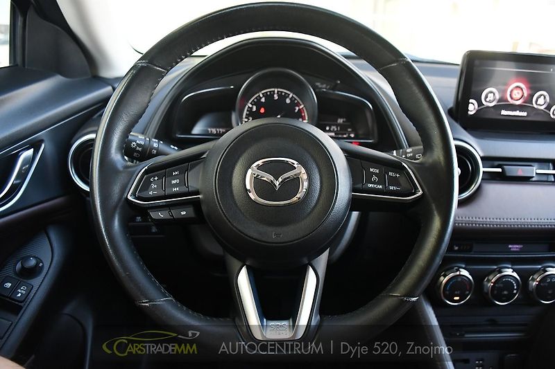 Mazda CX-3 2.0 G120 TAKUMI HUD - fotka 27 z 54