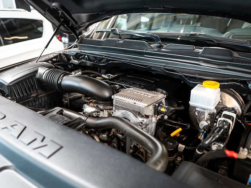Dodge RAM (2023) 5.7 V8 Limited 6 LIFT - fotka 38 z 40