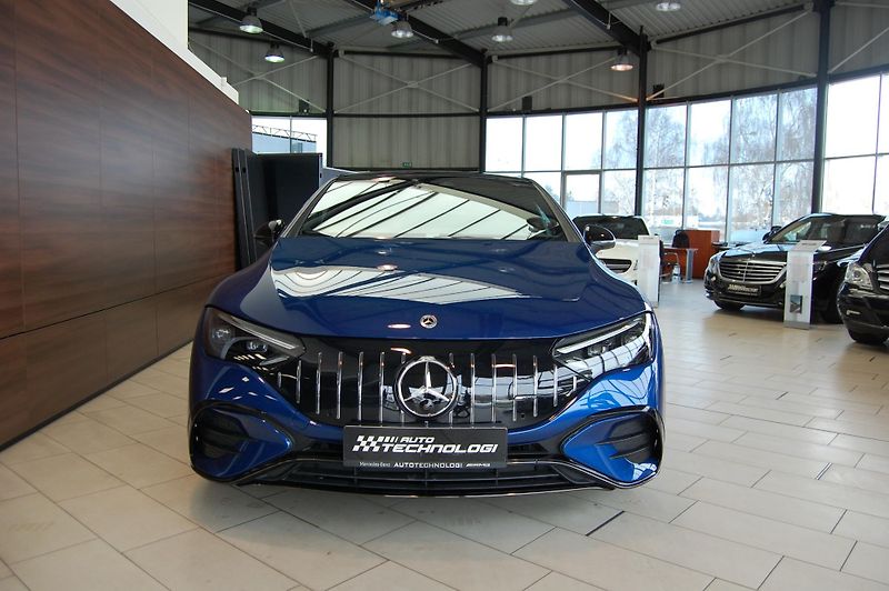 Mercedes-Benz EQE (2022) 43AMG 4MATIC - fotka 3 z 23