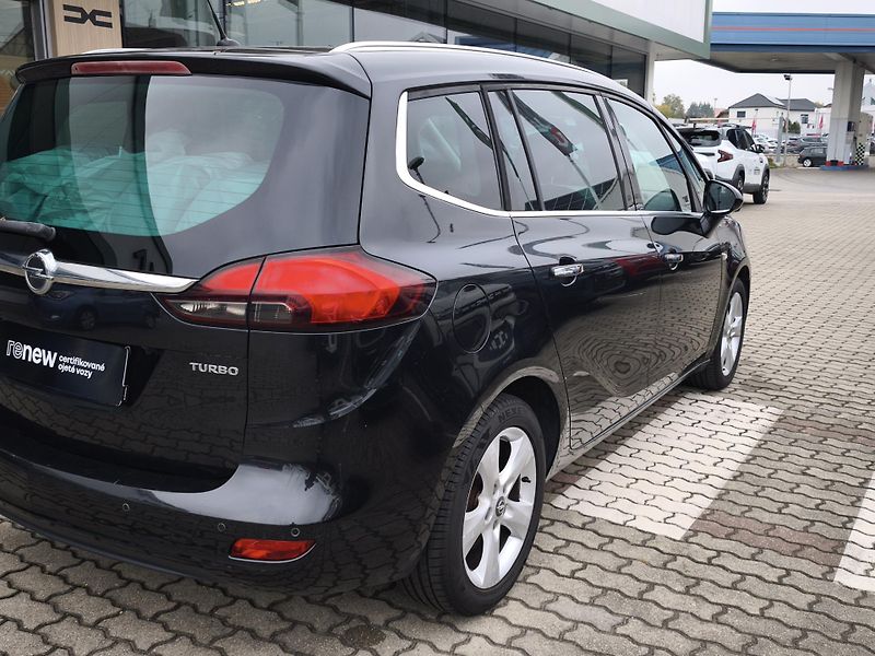 Opel Zafira 2012 ČR 1.4T 103kW  - fotka 24 z 34