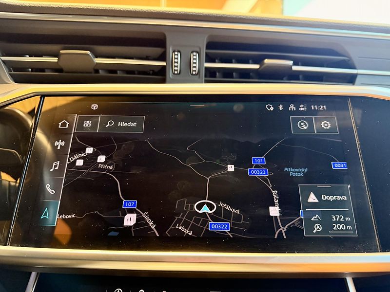 Audi A6 50 TDi quattro Tiptronic - fotka 13 z 39