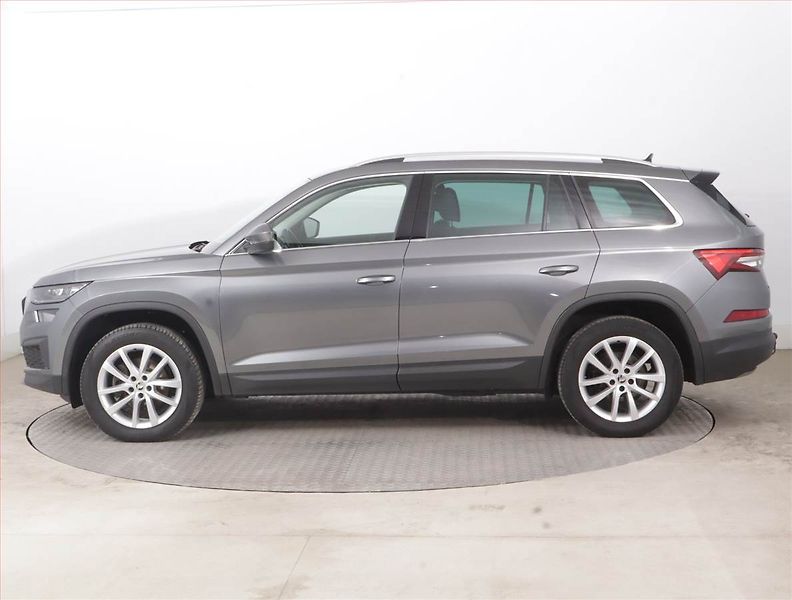 Škoda Kodiaq (2023) Style 2.0 TDI - fotka 3 z 17