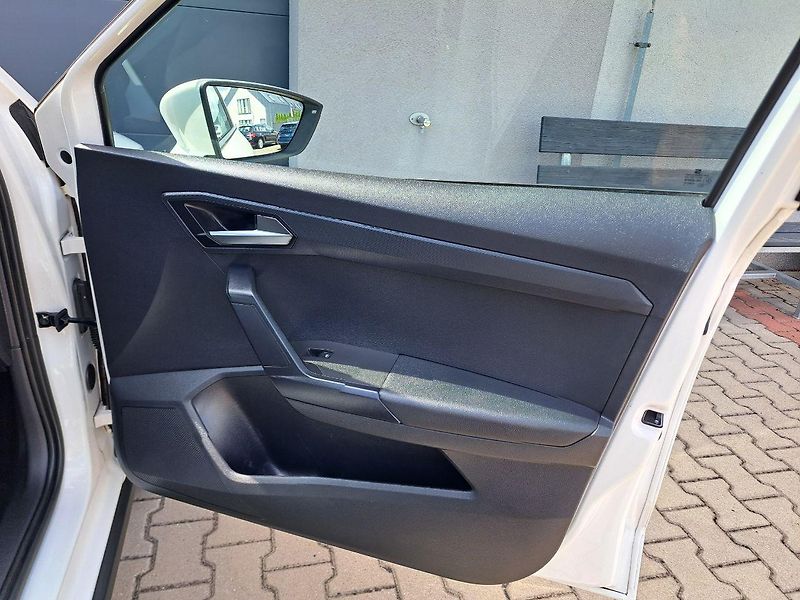 Seat Arona (2022) 1.0 TGI STYLE, ZÁRUKA - fotka 28 z 30