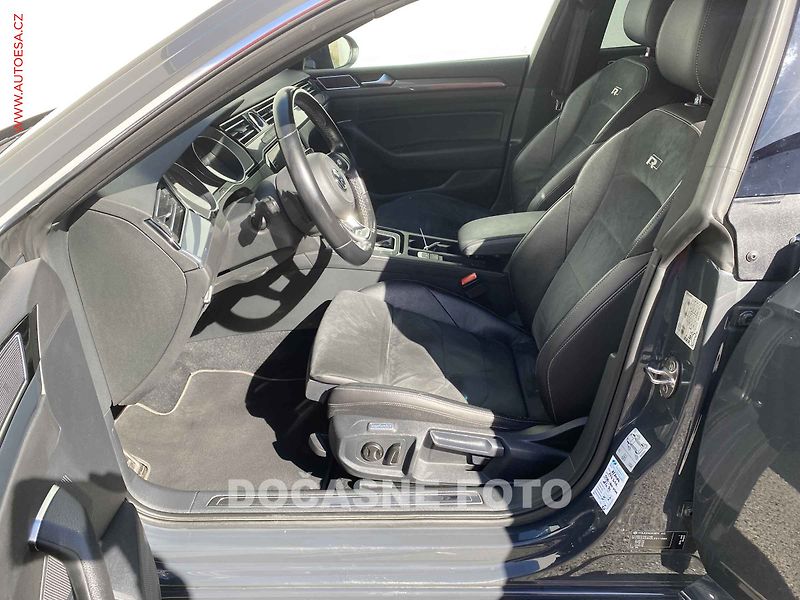 Volkswagen Arteon (2020) 2.0TSi, R-Line, DSG - fotka 9 z 20