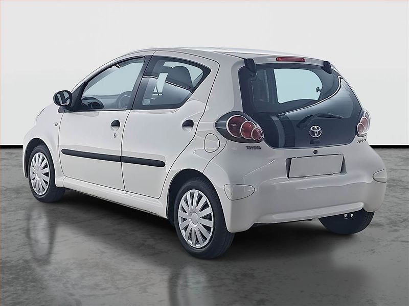 Toyota Aygo (2012) 1.0 VVT-i - fotka 4 z 14