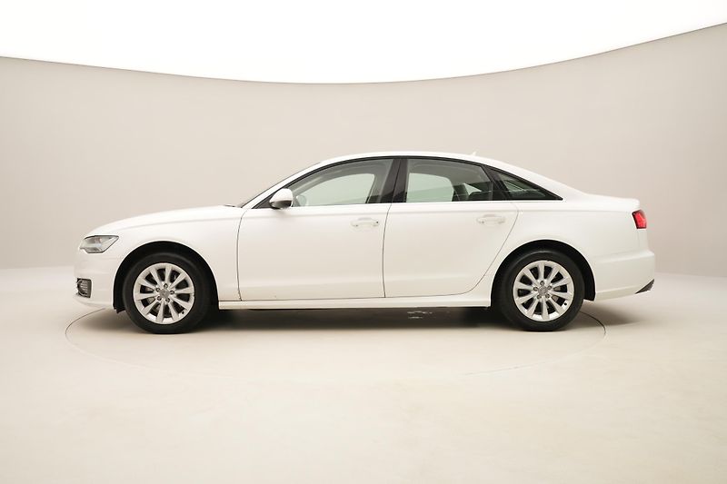 Audi A6 3.0TDI QUATTRO AUT CZ - fotka 9 z 47