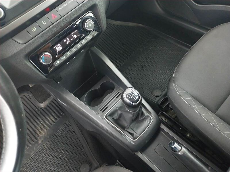 Škoda Fabia (2018) 1.4 TDI, Park. senzory - fotka 13 z 20