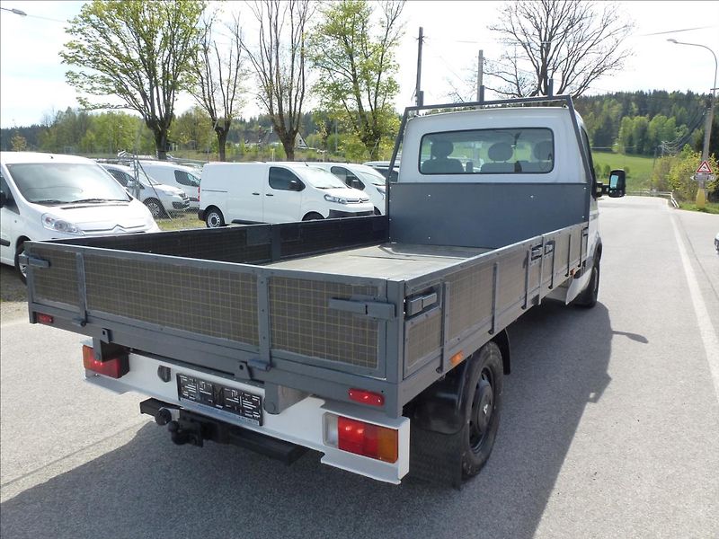 Renault Master 2,5 DCI Valník  150 - fotka 9 z 49