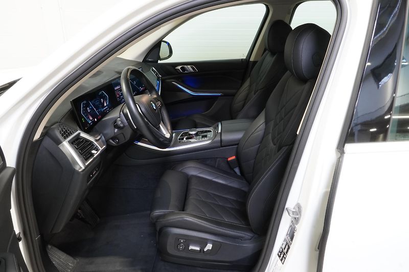 BMW X5 Xdrive30d,360,HUD,ACC,TAŽNÉ - fotka 20 z 41