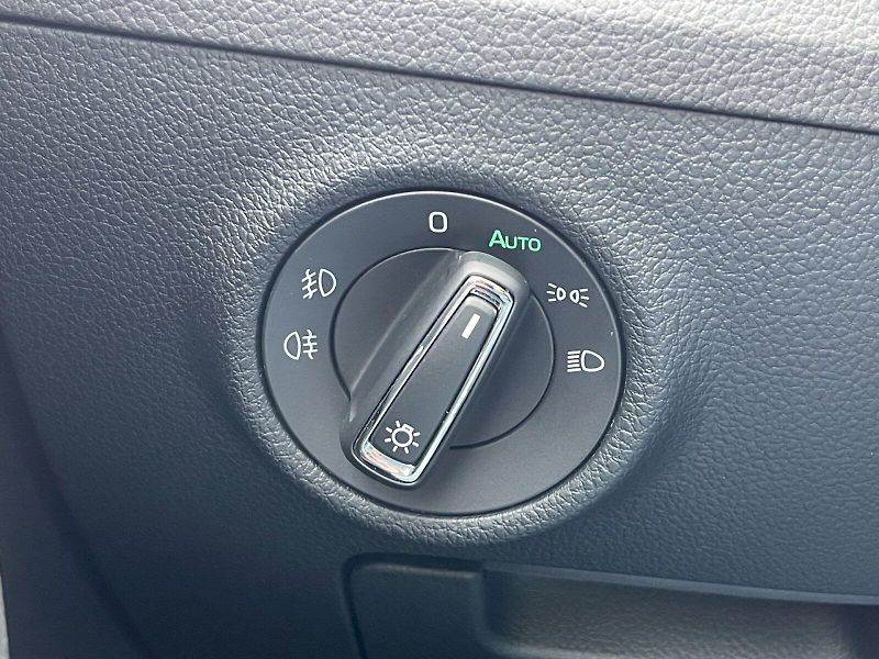 Škoda Superb (2024) 2.0 TDI 110kW DSG Style Plus c - fotka 7 z 35