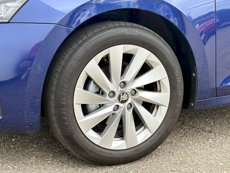 Škoda Octavia (2025) Combi DSG  1.5 TSI M-HEV /  11 - fotka 26 z 30