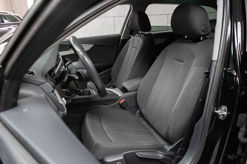 Audi A4 2.0 TDI 120kW ACC*VIRTUAL*DPH - fotka 10 z 39