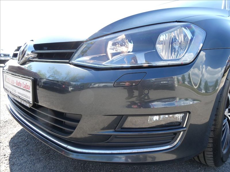 Volkswagen Golf 1,6 TDi 81kW DSG ALLSTAR,2xkol - fotka 4 z 50