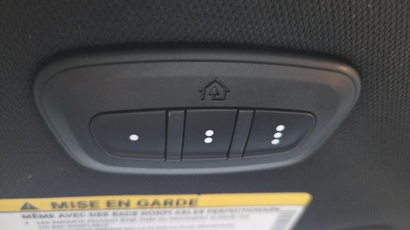 Chrysler Pacifica 3,6L 211 kW,Limited 7 míst,LPG - fotka 26 z 48