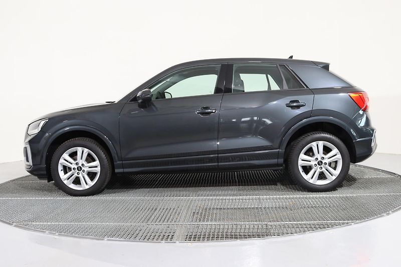 Audi Q2 Advanced 35 TFSI Stronic - fotka 8 z 26