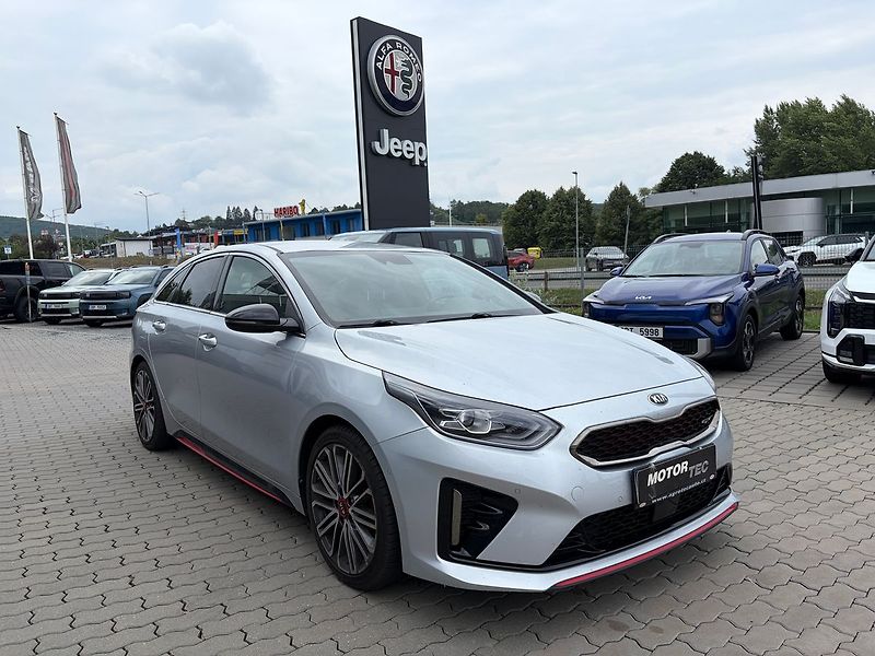 Kia Pro_Ceed 1.6 T-GDI 150kW GT-Line AT - fotka 2 z 9