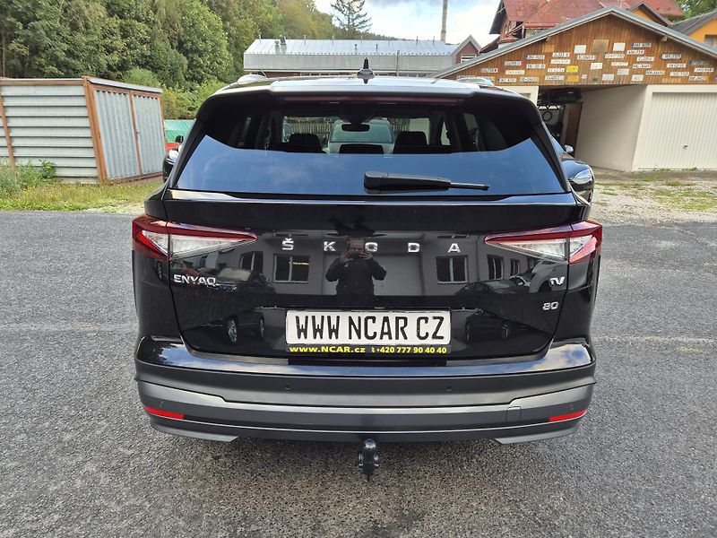 Škoda Enyaq 150kw, iV80 19ALU TZ SOH 92% - fotka 8 z 48