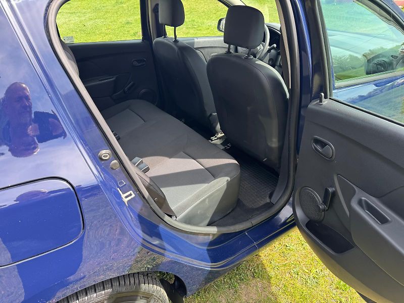 Dacia Sandero 1.2i,54KW,volat-608081843 - fotka 12 z 15