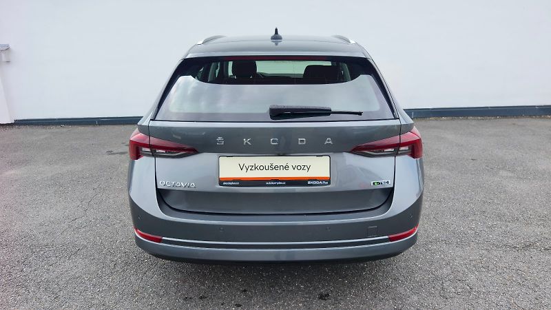 Škoda Octavia (2023) OCT.COM M-HEV STY TS 110/1.5 A - fotka 9 z 34