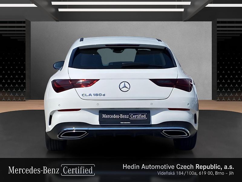Mercedes-Benz CLA 180 d Shooting Brake - fotka 4 z 28